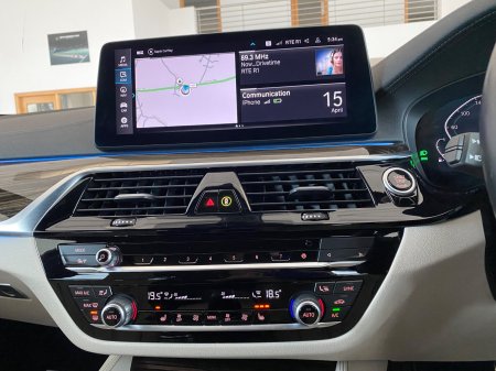 2023 BMW 5-Series - photo 14