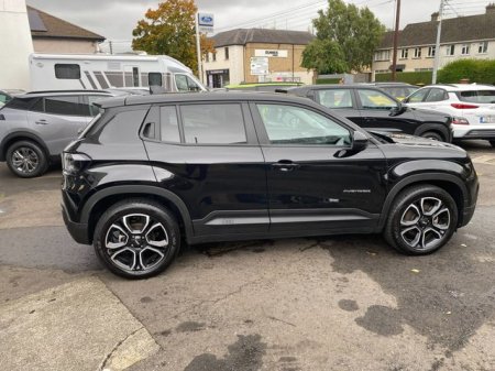 2025 Jeep Avenger - photo 11
