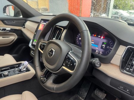 2025 Volvo XC90 - photo 14