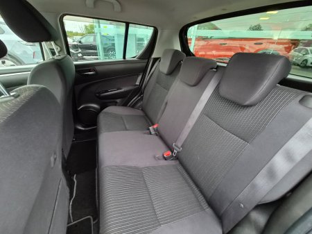2014 Suzuki Swift - photo 12