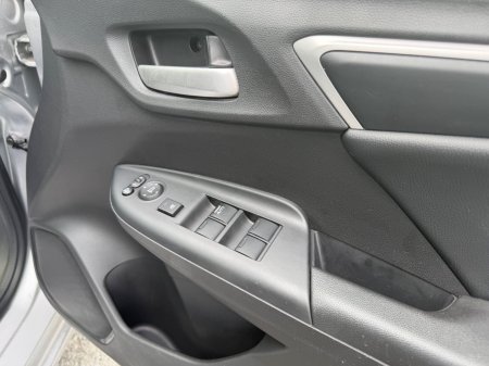 2016 Honda Fit - photo 11