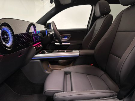 2026 Mercedes-Benz GLB - photo 12