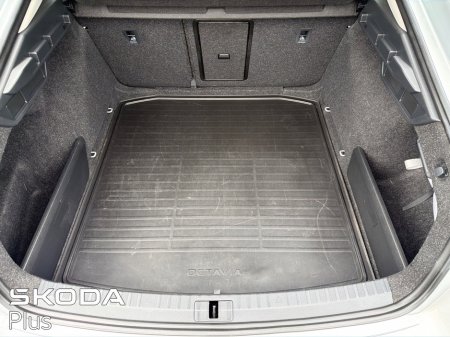 2023 Skoda Octavia - photo 9