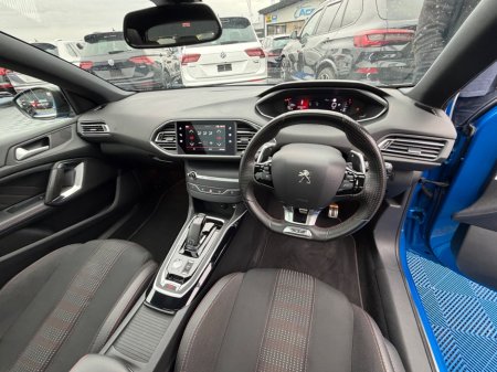 2021 Peugeot 308 - photo 18