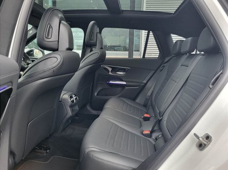 2027 Mercedes-Benz GLC - photo 8