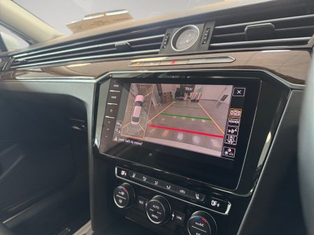 2018 Volkswagen Passat - photo 14