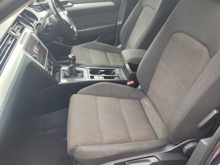 2018 Volkswagen Passat - photo 4