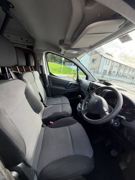 2016 Peugeot Partner - photo 6