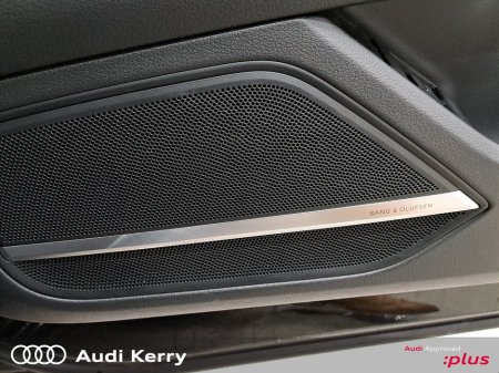 2023 Audi A8 - photo 24
