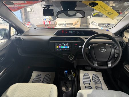 2017 Toyota Aqua - photo 27
