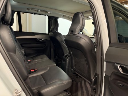 2023 Volvo XC90 - photo 10