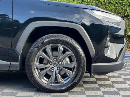 2023 Toyota RAV4 - photo 10