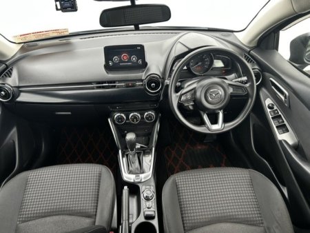 2017 Mazda Demio - photo 9