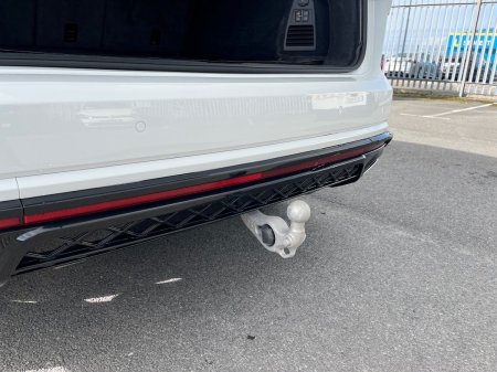 2024 Volkswagen Touareg - photo 22