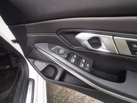 2021 BMW 3-Series - photo 20