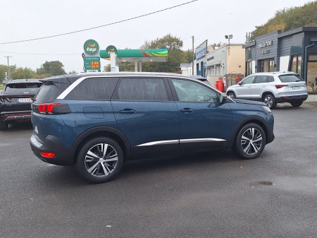 2023 Peugeot 5008 - photo 3