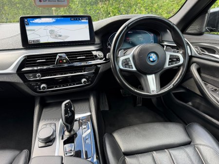 2023 BMW 5-Series - photo 20