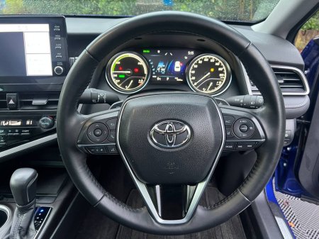 2023 Toyota Camry - photo 5