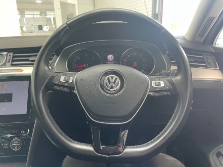 2019 Volkswagen Passat - photo 13