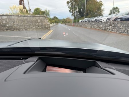 2025 Bentley Flying Spur - photo 46