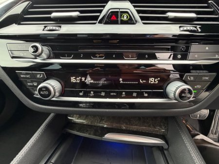 2018 BMW 5-Series - photo 21
