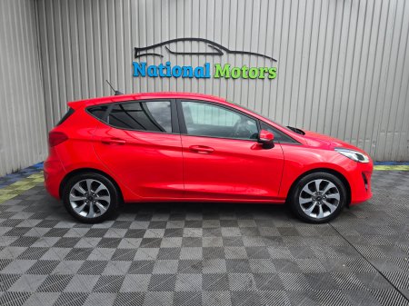 2020 Ford Fiesta - photo 2
