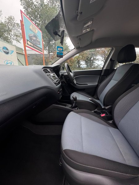 2018 Hyundai i20 - photo 14