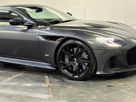 2019 Aston Martin DBS - photo 31