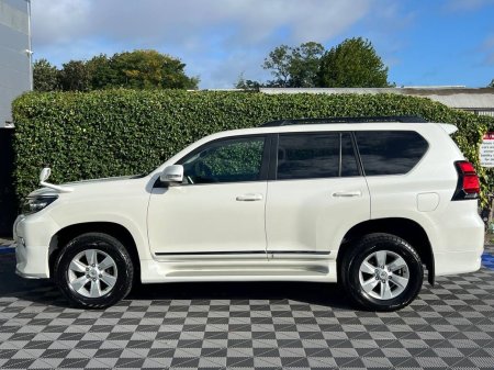 2023 Toyota Land Cruiser - photo 4