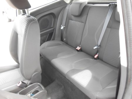 2016 Ford Fiesta - photo 11
