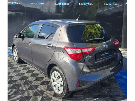 2019 Toyota Vitz - photo 20