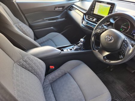 2020 Toyota C-HR - photo 5