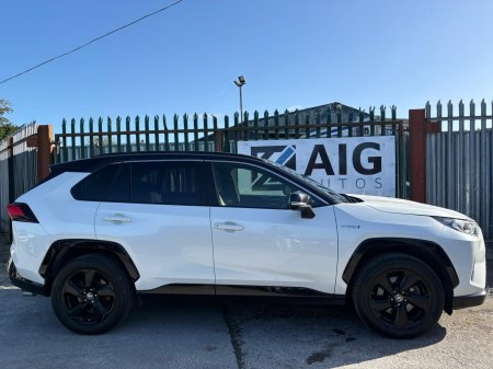2020 Toyota RAV4 - photo 3