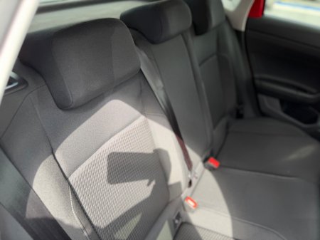 2019 Volkswagen Polo - photo 30