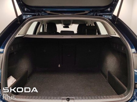 2023 Skoda Octavia - photo 10