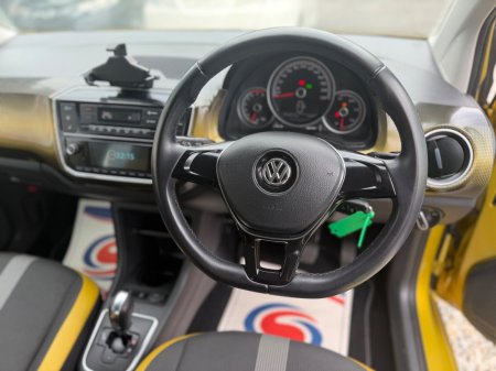 2017 Volkswagen up! - photo 10