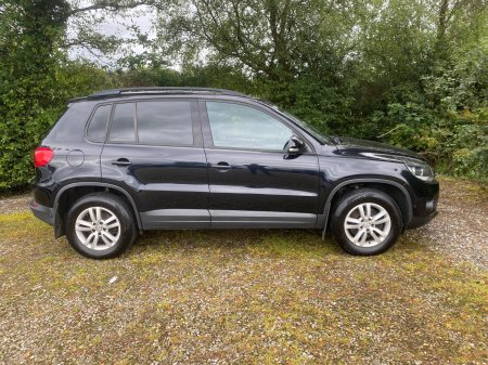 2011 Volkswagen Tiguan - photo 2