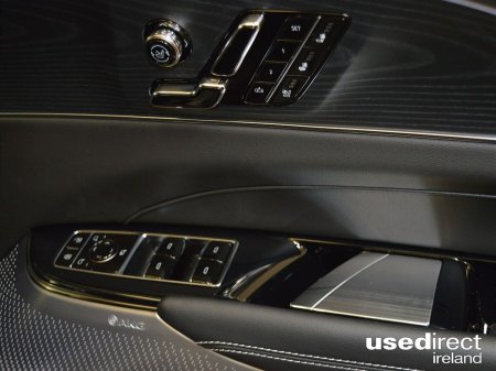 2026 Cadillac Lyriq - photo 17