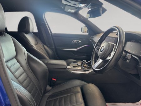 2021 BMW 3-Series - photo 11