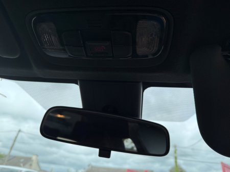 2020 Toyota Yaris - photo 13