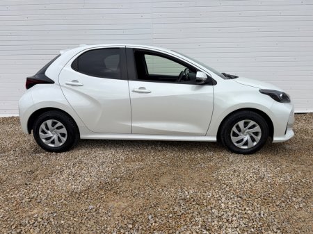 2023 Toyota Yaris - photo 4