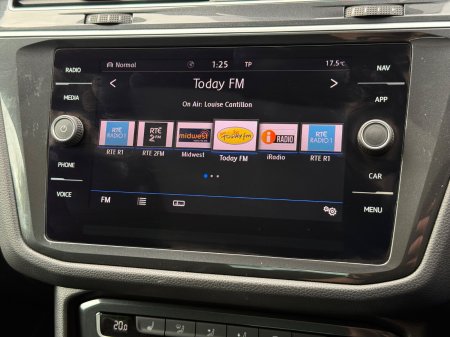 2020 Volkswagen Tiguan - photo 18