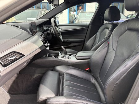 2018 BMW 5-Series - photo 4