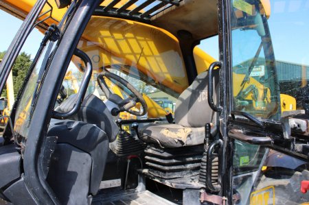 0 JCB  - photo 8
