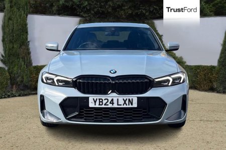2024 BMW 3-Series - photo 6