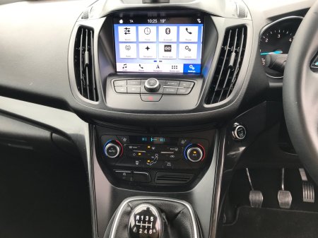 2019 Ford Kuga - photo 14
