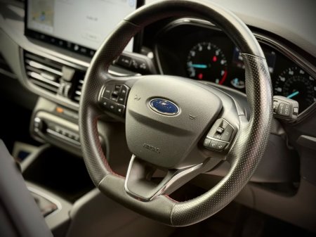 2024 Ford Focus - photo 8