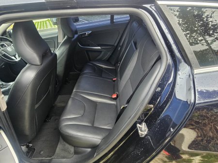 2017 Volvo V60 - photo 18