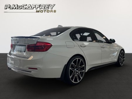 2017 BMW 3-Series - photo 5