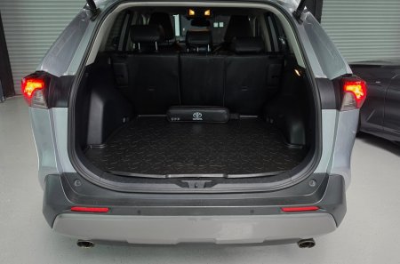 2019 Toyota RAV4 - photo 11